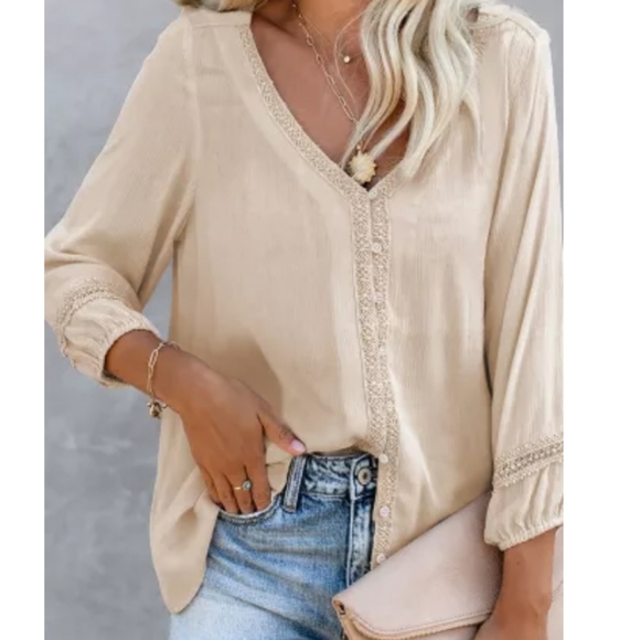 1 L left New boutique lace top - Picture 5 of 12